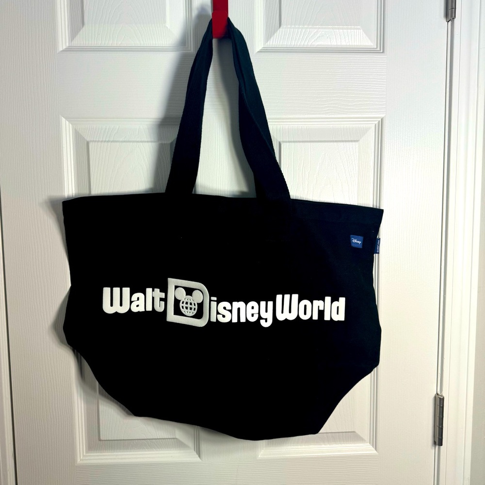 NWT. Disney Black Tote Bag by Spirit Jersey.